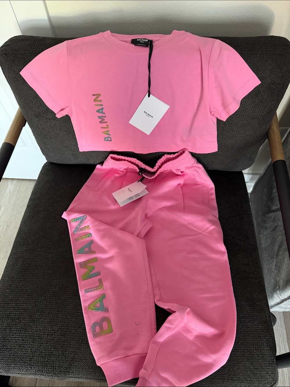 Balmain Kids Pink Logo Crop Tee & Pink Joggers Set